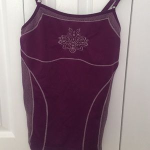 Athleta yoga/workout top